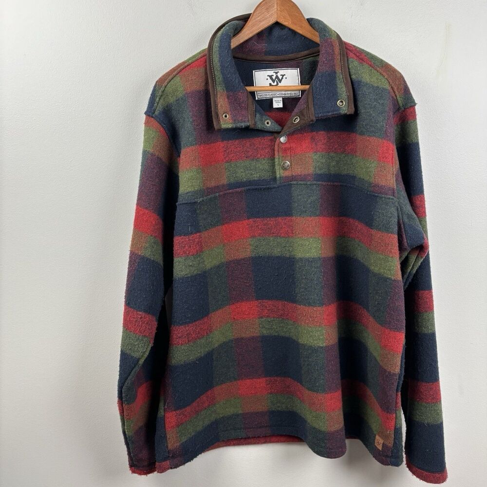 John Wayne Timeless Classic Fleece 1/4 Snap Red and Green Plaid Pullover Large - Picture 2 of 6